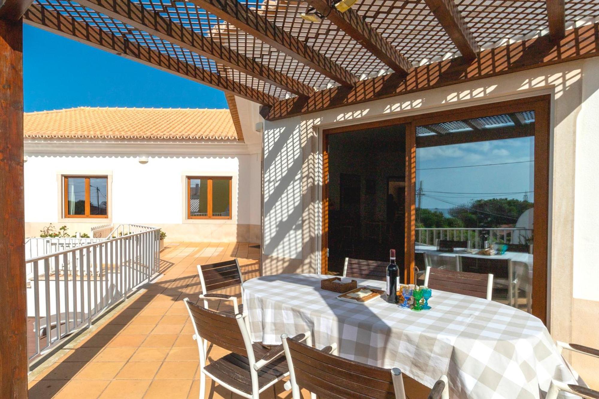 Colares Beach House, Pool Child Friendly Esterno foto