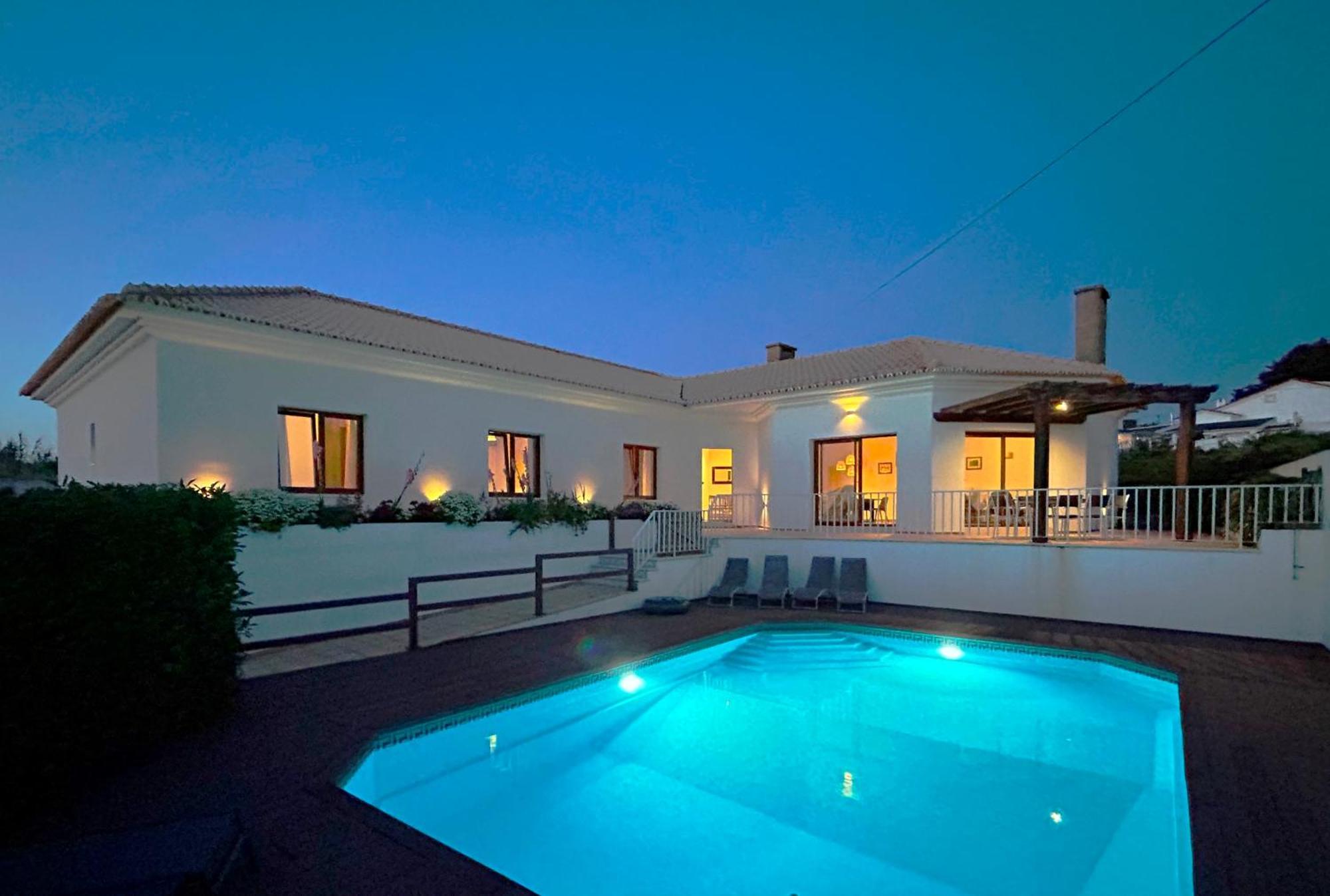 Colares Beach House, Pool Child Friendly Esterno foto
